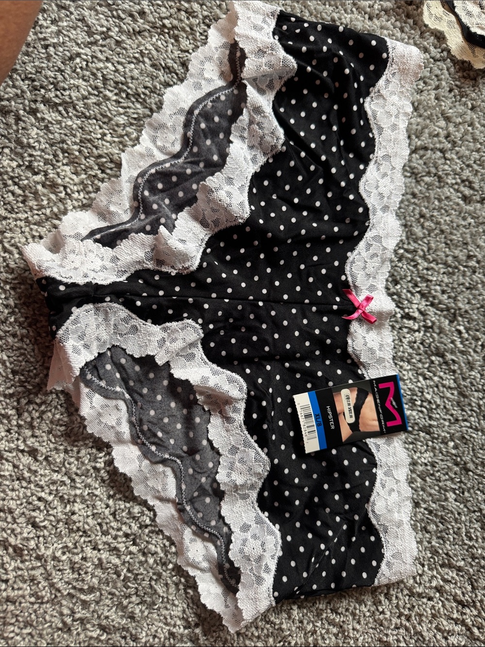 Maidenform Black Polka Dot Hipster Panty with White Lace
